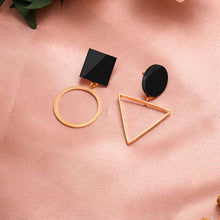 Load image into Gallery viewer, Gold Earring Wedding 2020