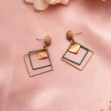 Load image into Gallery viewer, Gold Earring Wedding 2020