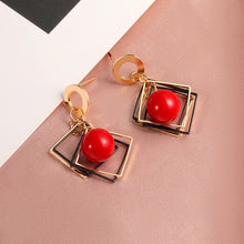 Load image into Gallery viewer, Gold Earring Wedding 2020