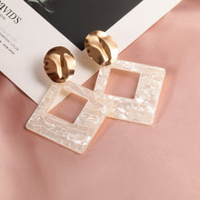Load image into Gallery viewer, Gold Earring Wedding 2020

