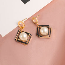 Load image into Gallery viewer, Gold Earring Wedding 2020
