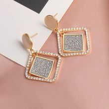 Load image into Gallery viewer, Gold Earring Wedding 2020
