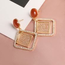 Load image into Gallery viewer, Gold Earring Wedding 2020
