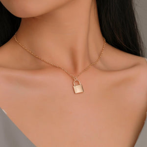 Multilayer Pendant Butterfly Necklace for Women